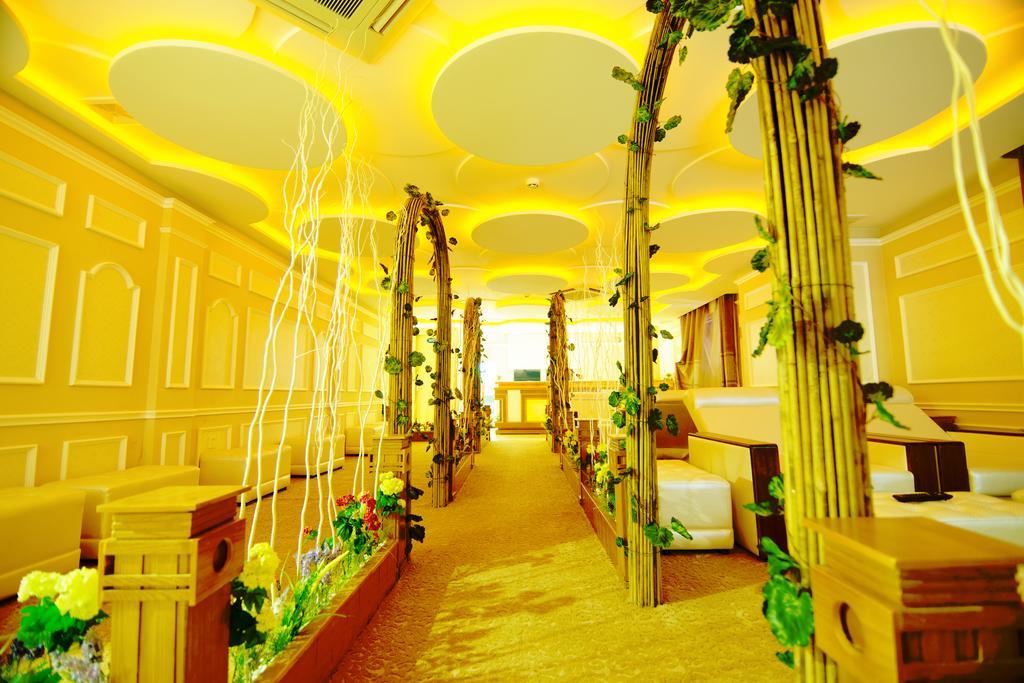 Holiday One Can Tho Hotel Extérieur photo